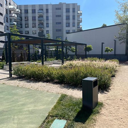 Warsaw Airport Wyscigi - City And Green View Apartment With Underground Garage エクステリア 写真