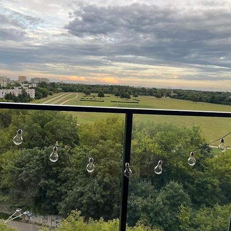 Warsaw Airport Wyscigi - City And Green View Apartment With Underground Garage エクステリア 写真