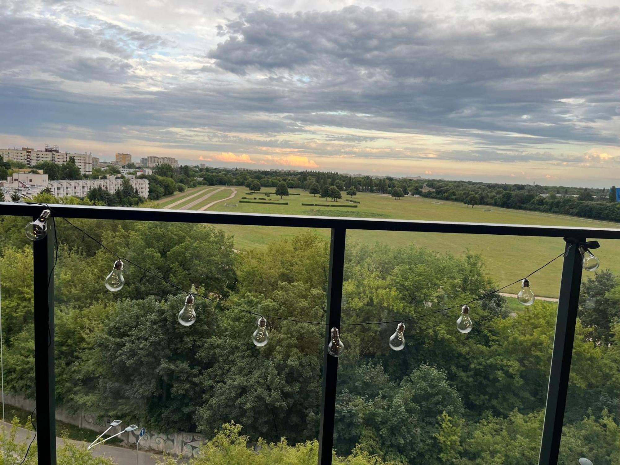 Warsaw Airport Wyscigi - City And Green View Apartment With Underground Garage エクステリア 写真